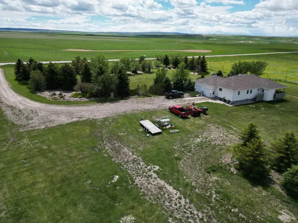 221044 Twp Road 50 Rural Cardston County AB T0K 1J0