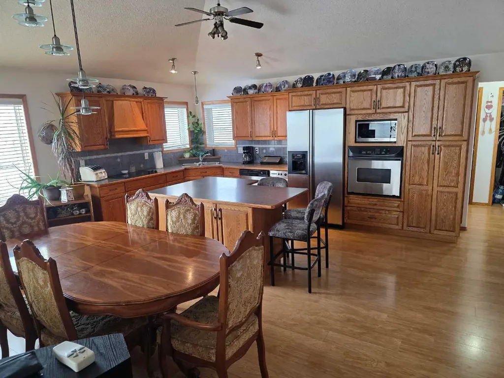 221044 Twp Road 50 Rural Cardston County AB T0K 1J0