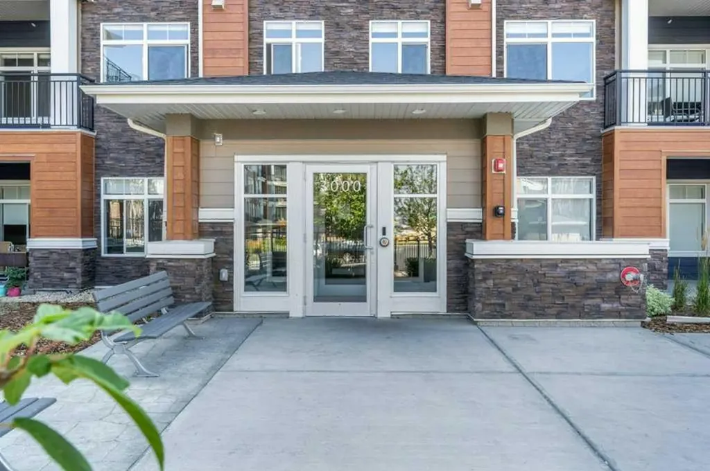 3727 Sage Hill Drive NW Calgary AB T3R 1T7