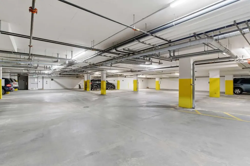 3727 Sage Hill Drive NW Calgary AB T3R 1T7