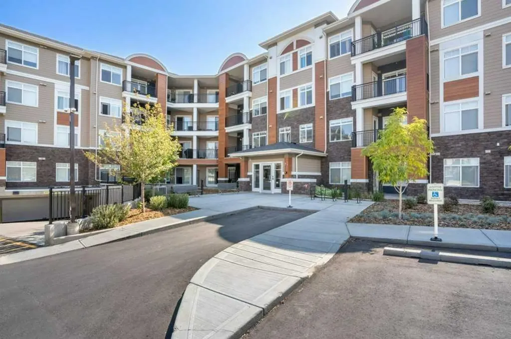 3727 Sage Hill Drive NW Calgary AB T3R 1T7