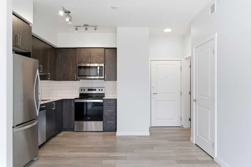 3727 Sage Hill Drive NW Calgary AB T3R 1T7