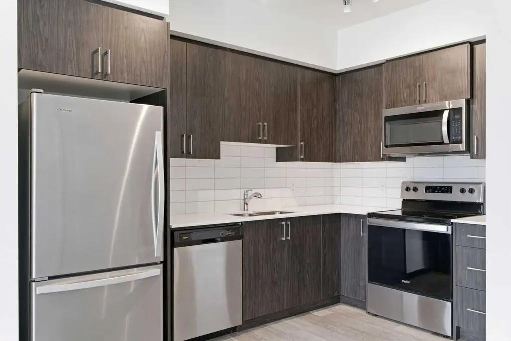 3727 Sage Hill Drive NW Calgary AB T3R 1T7