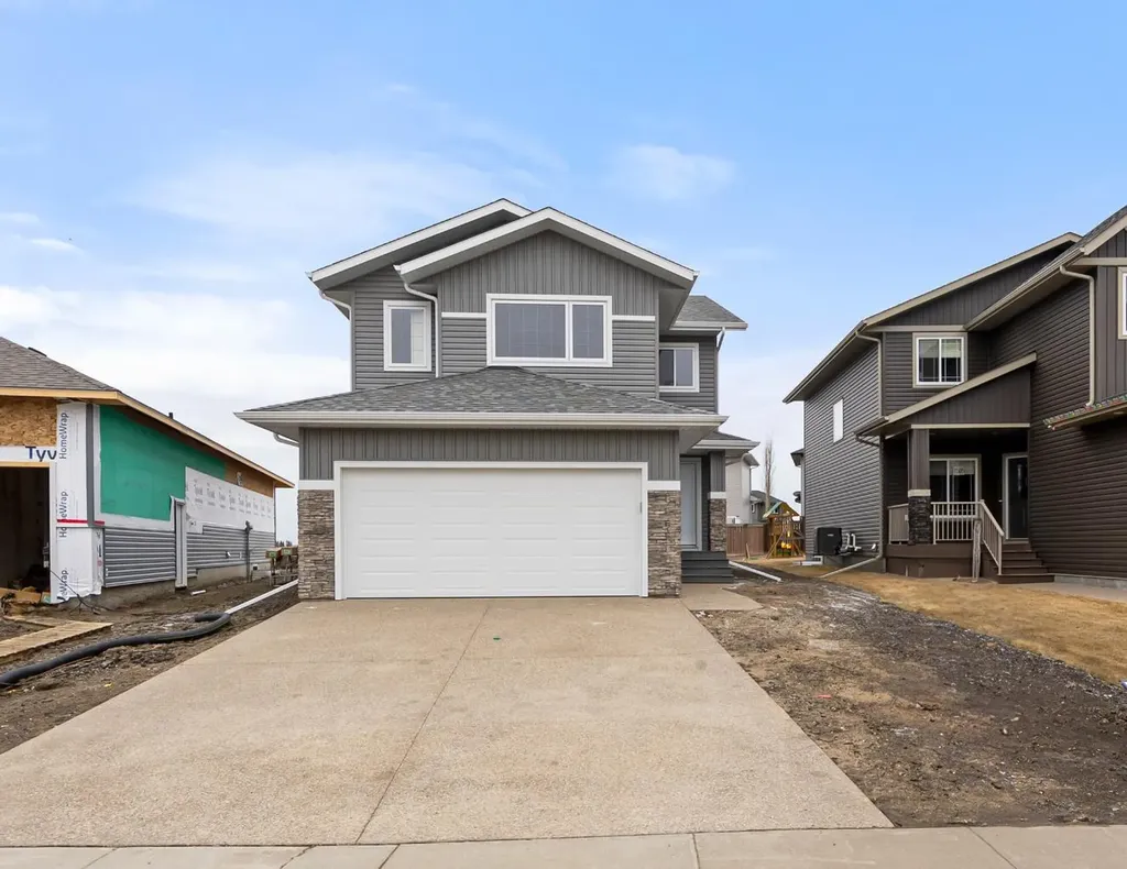 7503 38a Avenue Camrose AB T4V 5E3