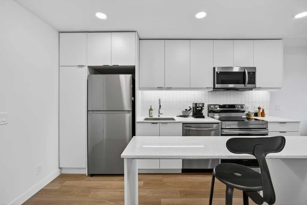 8500 19 Avenue SE Calgary AB T2A 0M8