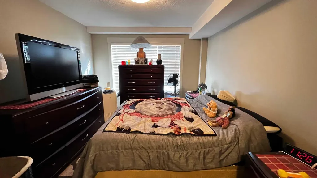 155 Skyview Ranch Way NE Calgary AB T3N 0L2