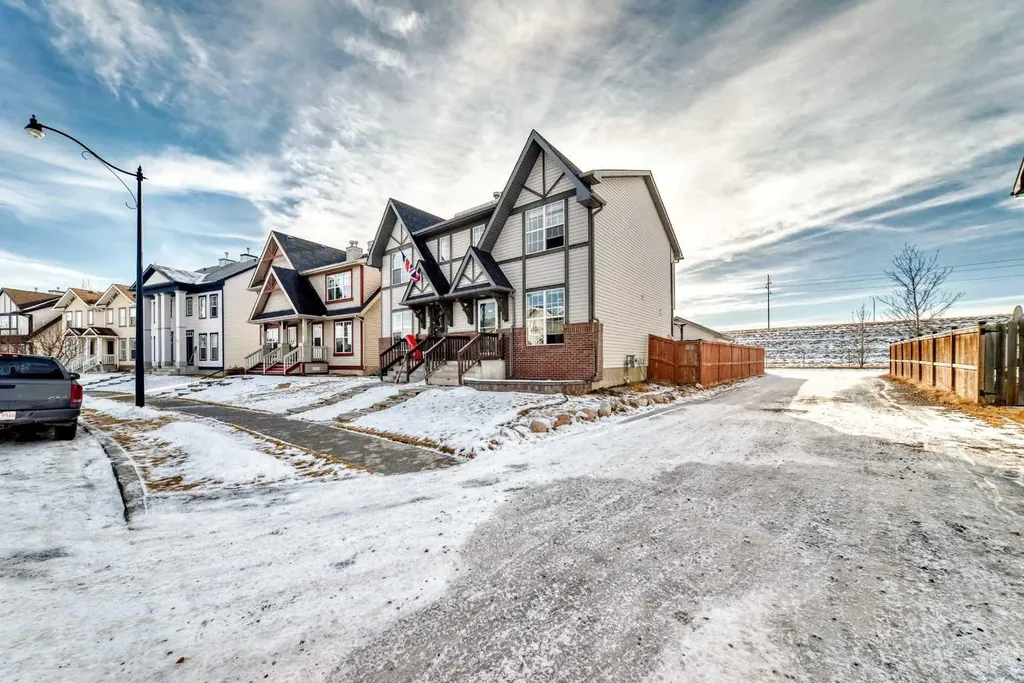 294 Elgin View SE Calgary AB T2Z 4N6