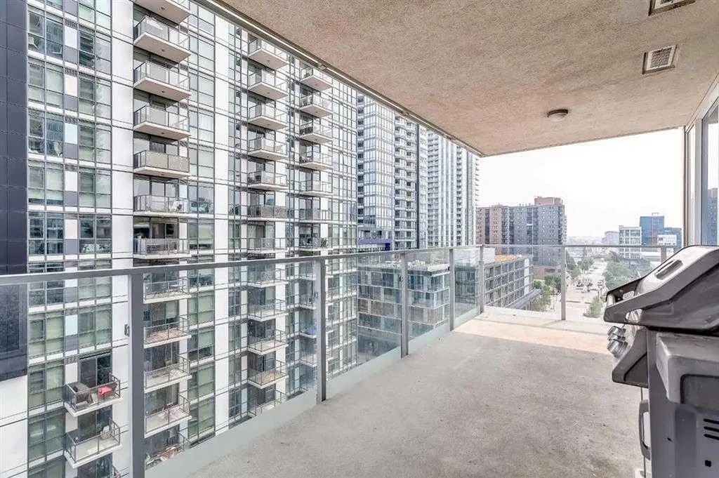 519 Riverfront Avenue SE Calgary AB T2G 1K6
