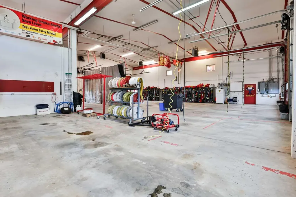 655 Charlotte Street S Pincher Creek AB T0K 1W0