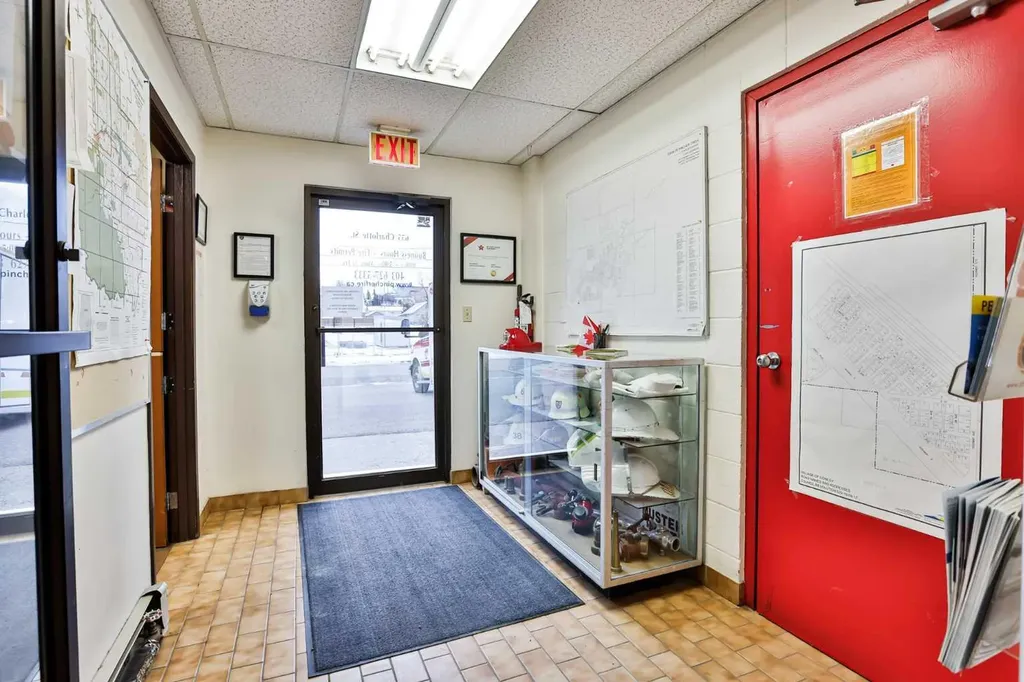 655 Charlotte Street S Pincher Creek AB T0K 1W0