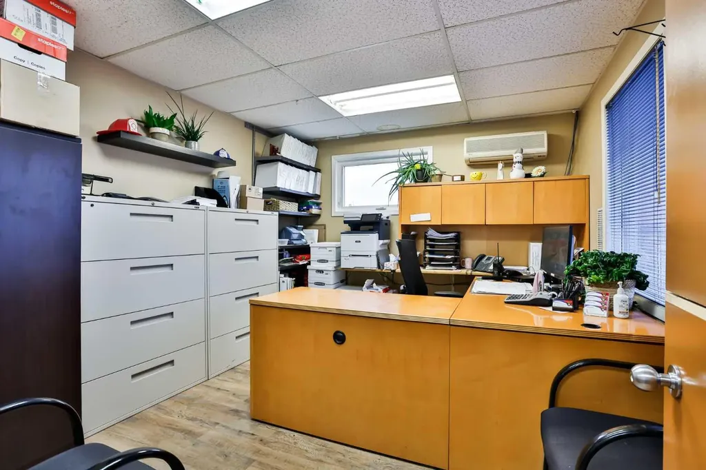 655 Charlotte Street S Pincher Creek AB T0K 1W0