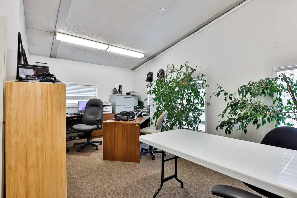 655 Charlotte Street S Pincher Creek AB T0K 1W0