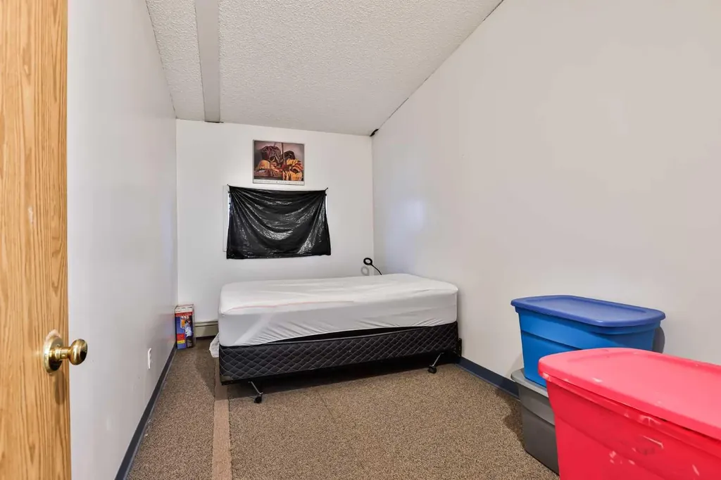 655 Charlotte Street S Pincher Creek AB T0K 1W0