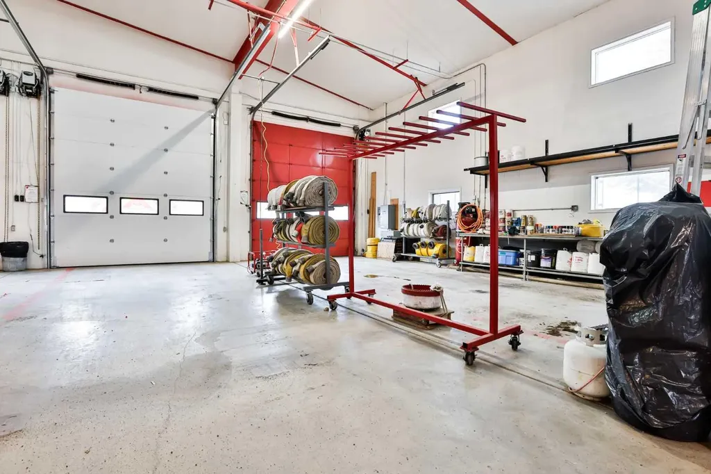 655 Charlotte Street S Pincher Creek AB T0K 1W0