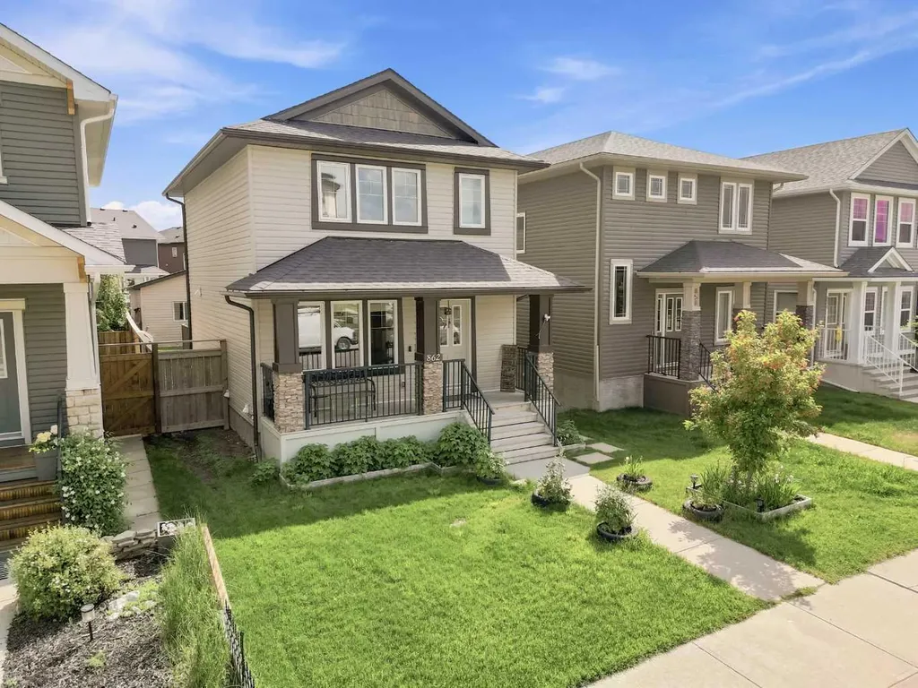 862 Evanston Drive NW Calgary AB T3P 0L9