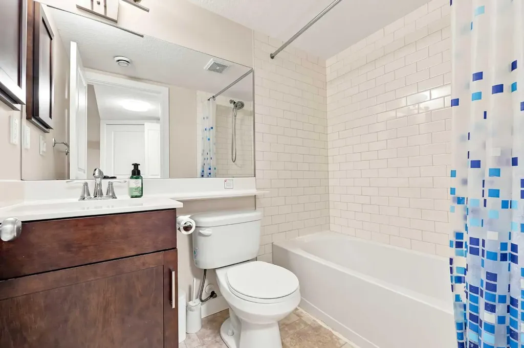 862 Evanston Drive NW Calgary AB T3P 0L9