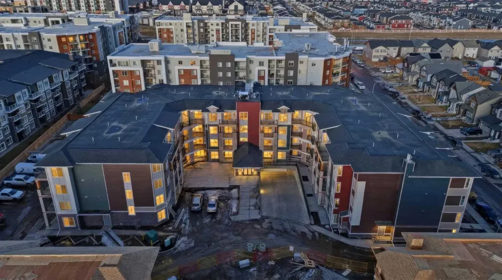 15 Skyview Point Crescent NE Calgary AB T3N 2T1