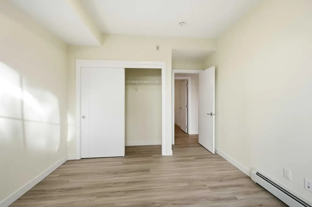 15 Skyview Point Crescent NE Calgary AB T3N 2T1
