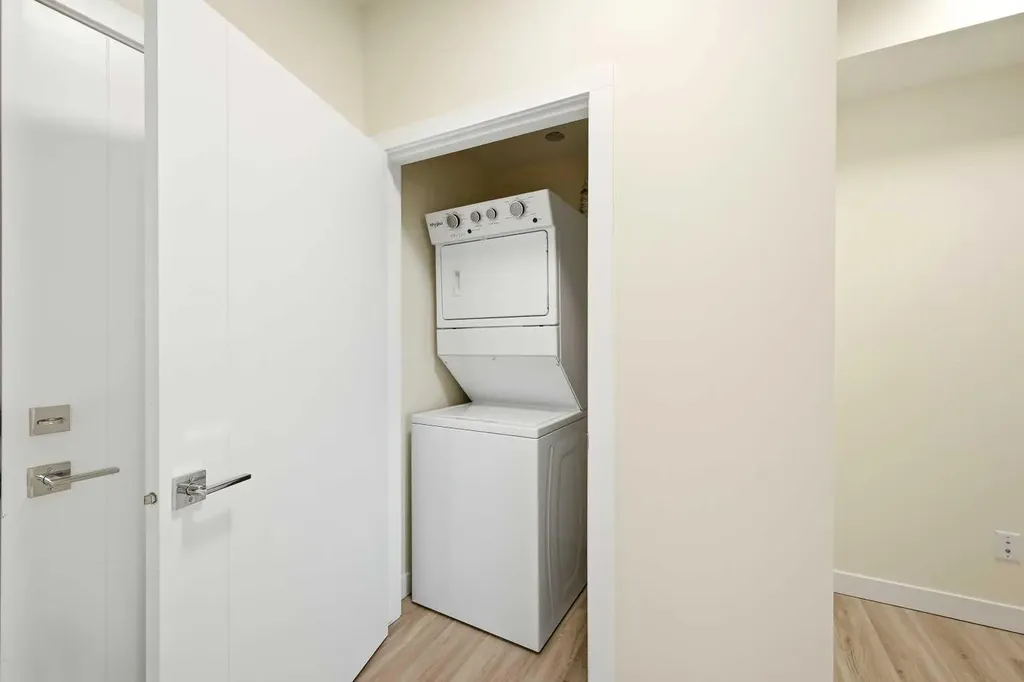 15 Skyview Point Crescent NE Calgary AB T3N 2T1