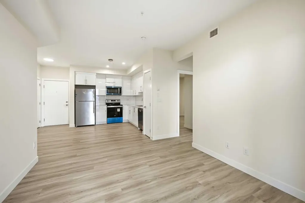 15 Skyview Point Crescent NE Calgary AB T3N 2T1