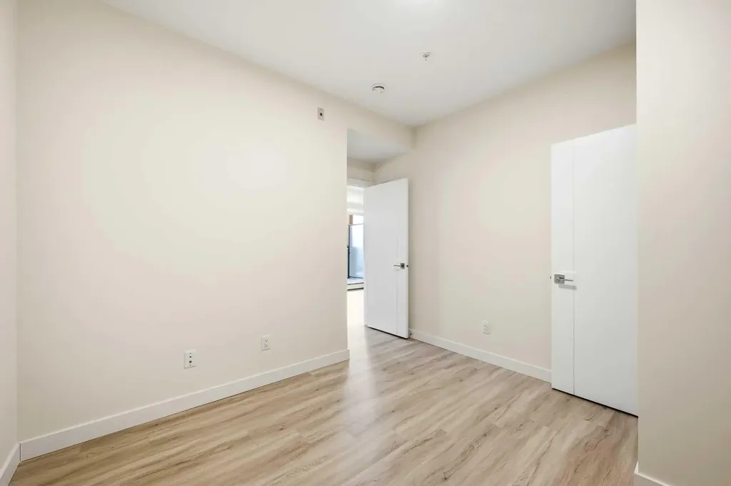 15 Skyview Point Crescent NE Calgary AB T3N 2T1
