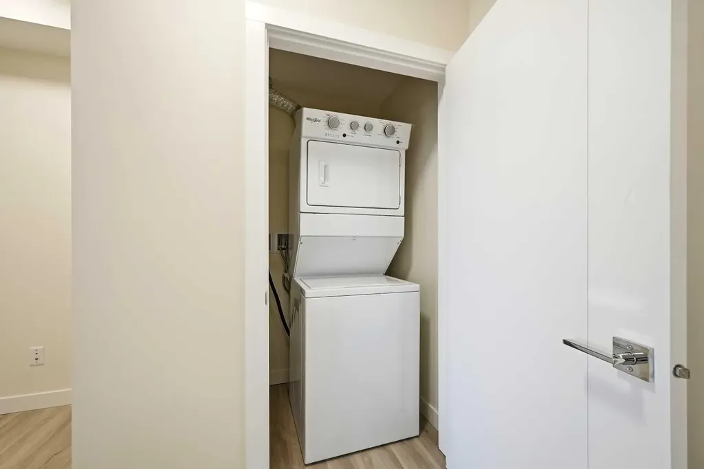 15 Skyview Point Crescent NE Calgary AB T3N 2T1