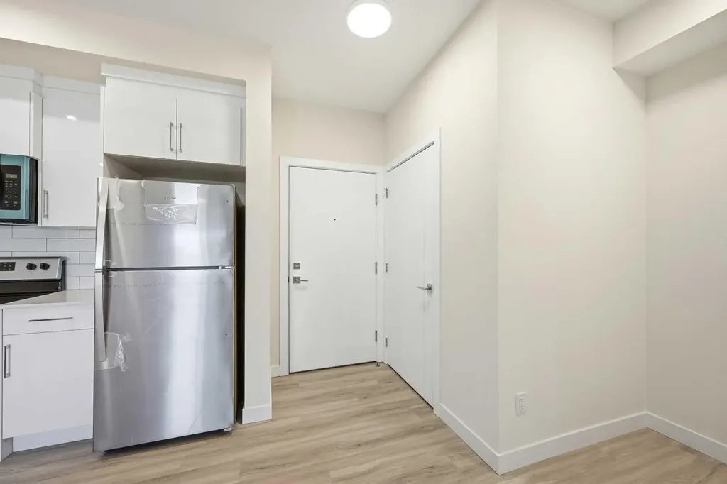 15 Skyview Point Crescent NE Calgary AB T3N 2T1