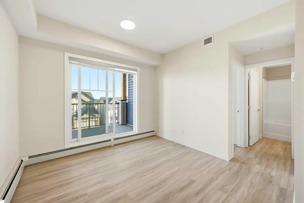 15 Skyview Point Crescent NE Calgary AB T3N 2T1