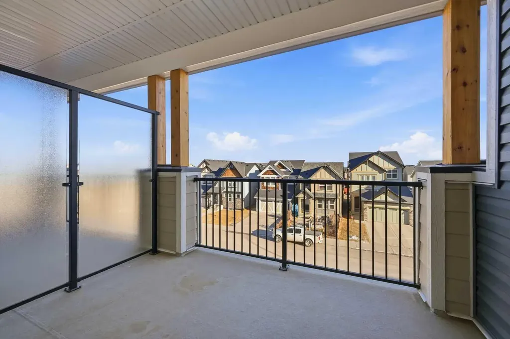 15 Skyview Point Crescent NE Calgary AB T3N 2T1