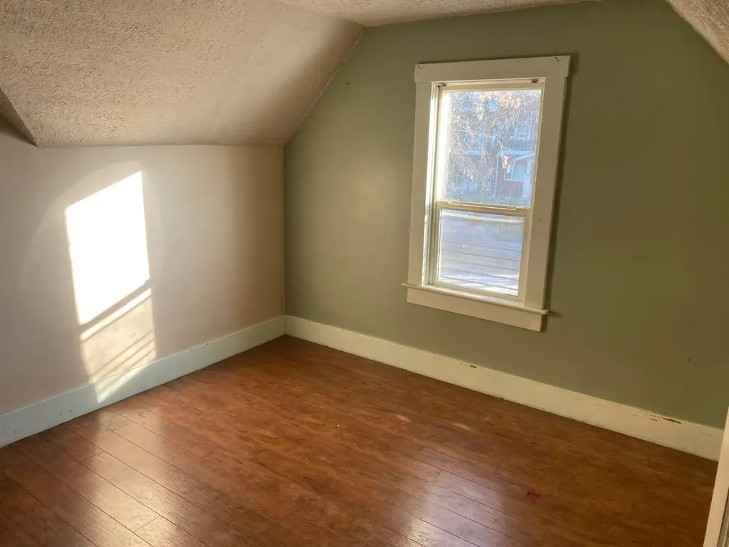 4826 47 Street Camrose AB T4V1J6