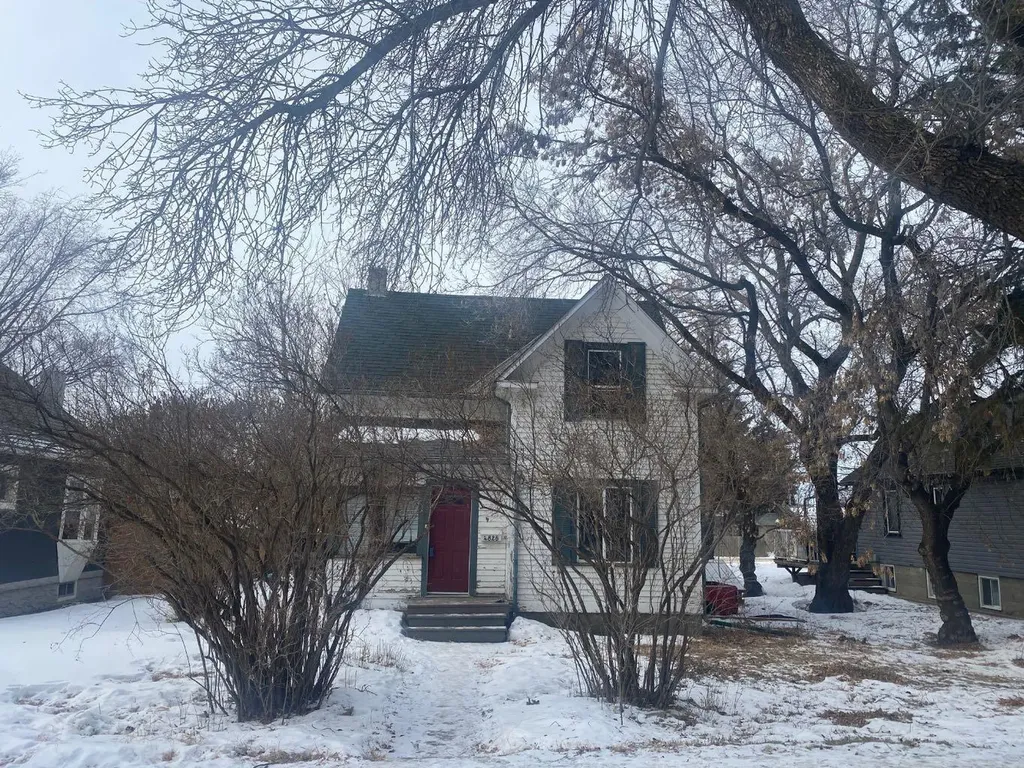 4826 47 Street Camrose AB T4V1J6
