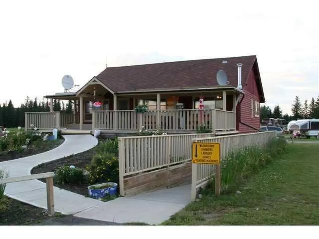 50409 B Highway 16 Hinton AB T7V 1X3
