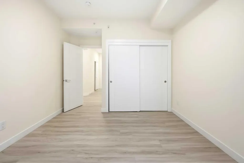 15 Skyview Point Crescent NE Calgary AB T3N 2T1