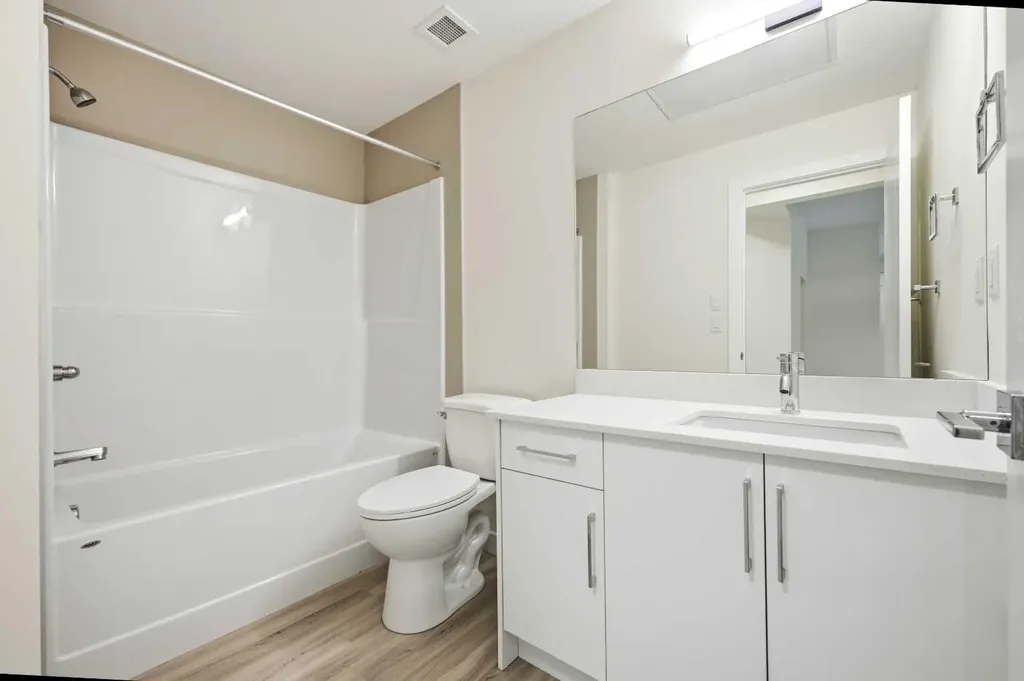 15 Skyview Point Crescent NE Calgary AB T3N 2T1