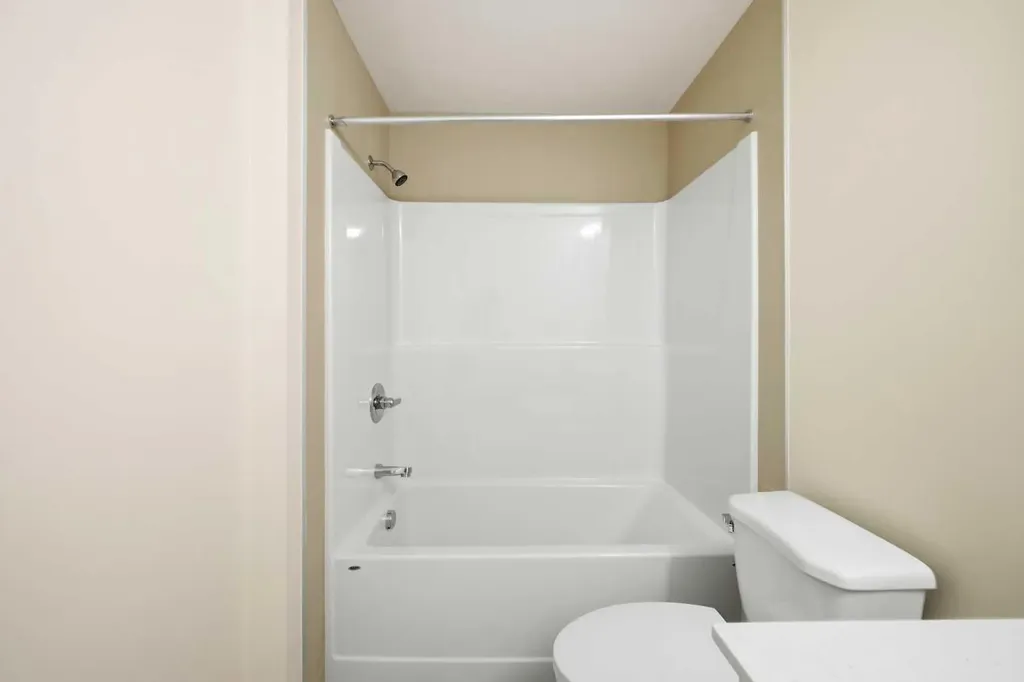 15 Skyview Point Crescent NE Calgary AB T3N 2T1