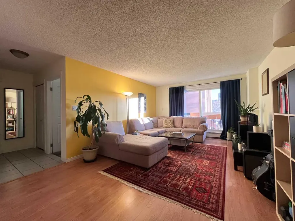 1033 15 Avenue SW Calgary AB T2R 0S5
