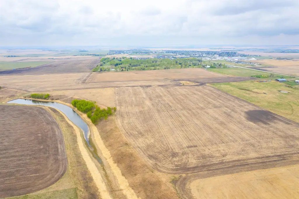 30319 Highway 2a Carstairs AB T0M0N0