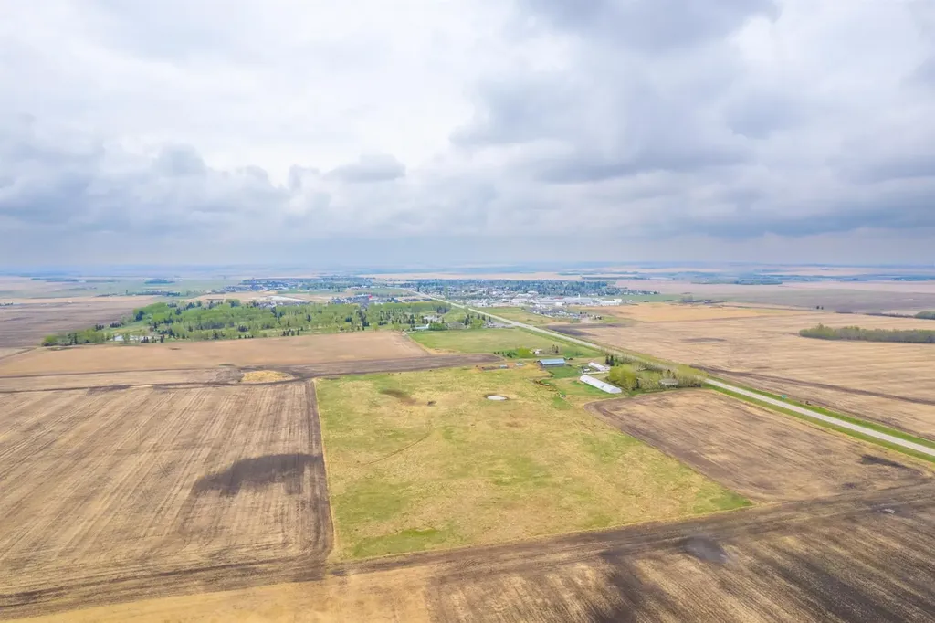 30319 Highway 2a Carstairs AB T0M0N0