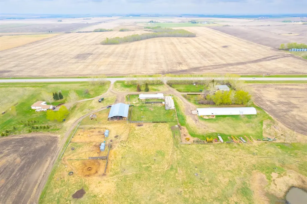 30319 Highway 2a Carstairs AB T0M0N0