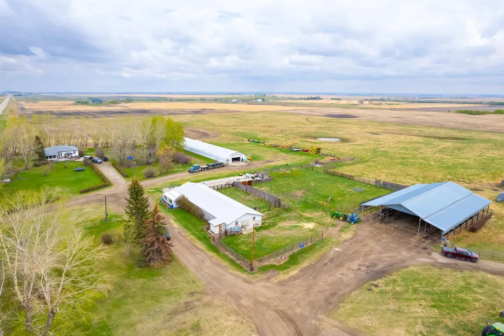 30319 Highway 2a Carstairs AB T0M0N0