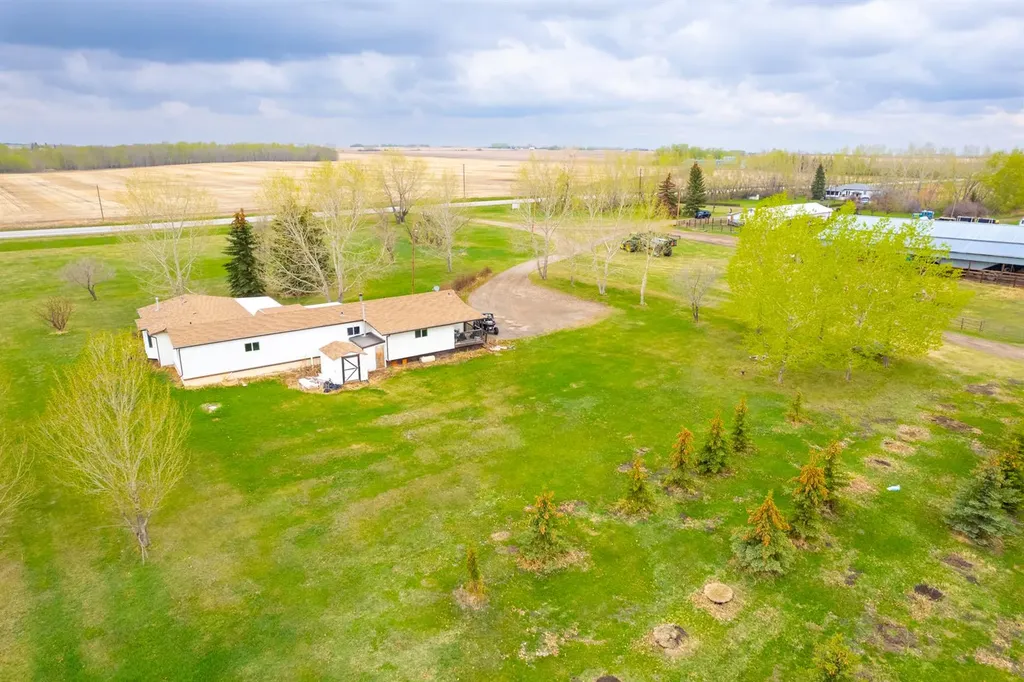 30319 Highway 2a Carstairs AB T0M0N0