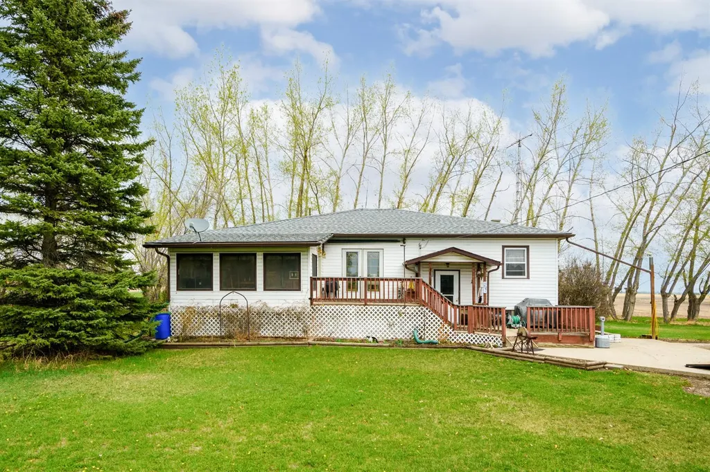30319 Highway 2a Carstairs AB T0M0N0