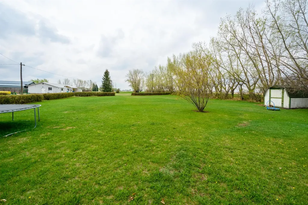 30319 Highway 2a Carstairs AB T0M0N0