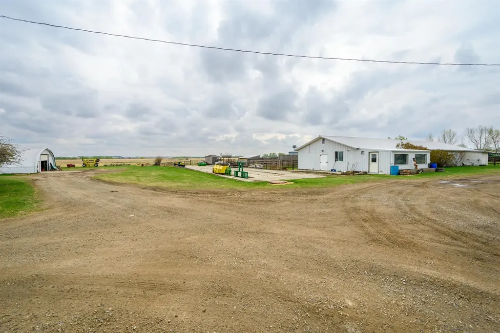 30319 Highway 2a Carstairs AB T0M0N0