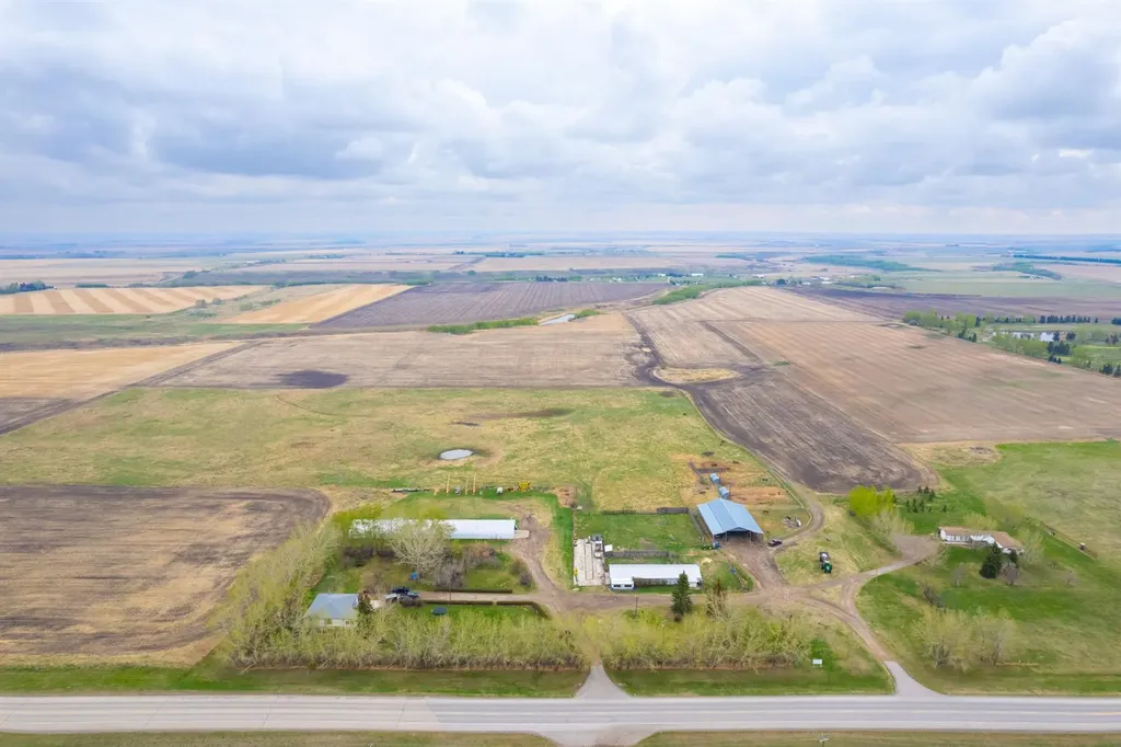 30319 Highway 2a Carstairs AB T0M0N0
