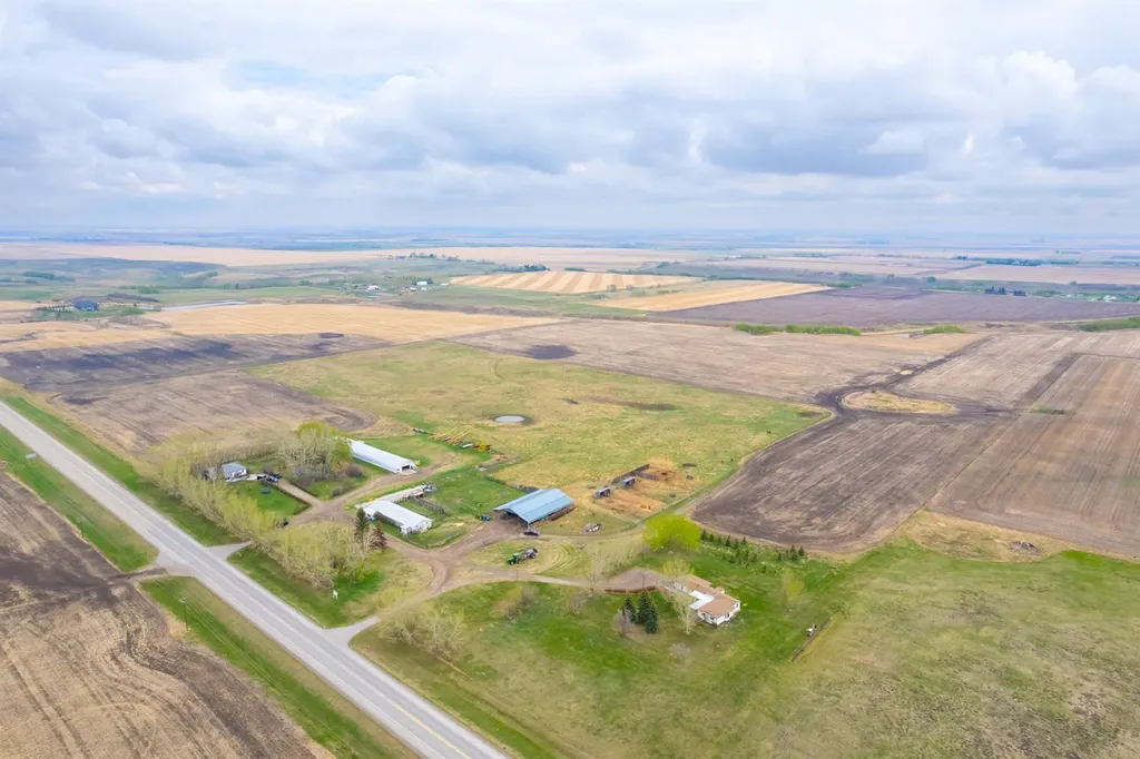 30319 Highway 2a Carstairs AB T0M0N0