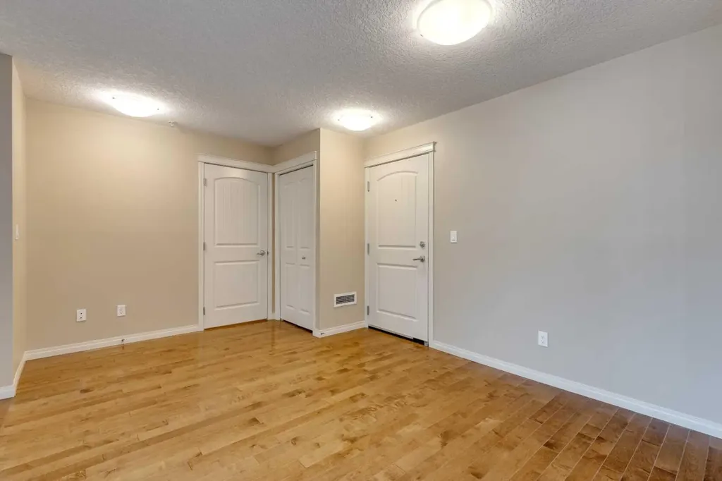 304 Cranberry Park SE Calgary AB T3M 1W2