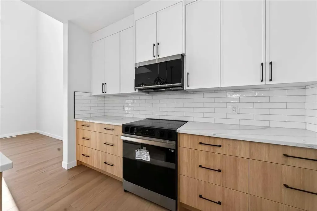 11 Lakewood Way Strathmore AB T1P 1W9