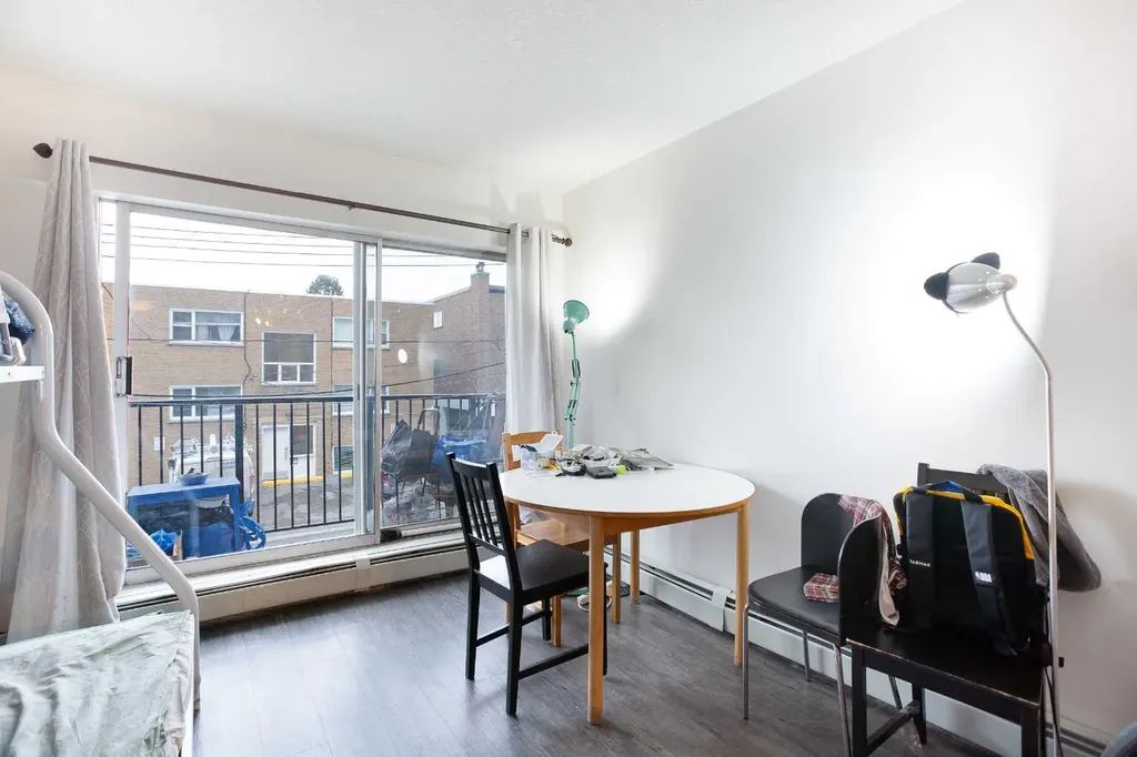 515 17 Avenue SW Calgary AB T2S0A9