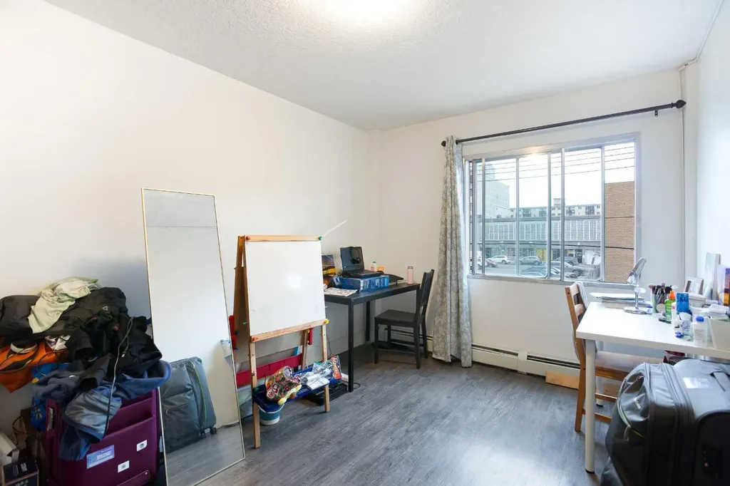 515 17 Avenue SW Calgary AB T2S0A9